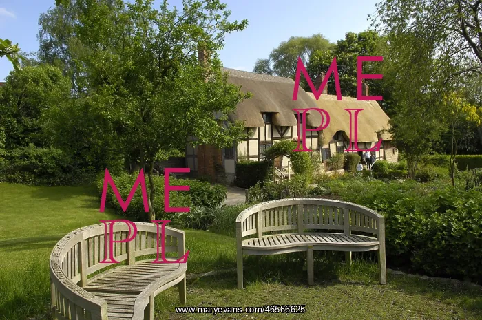 : Home of Anne Hathaway : Home of Anne Hathaway