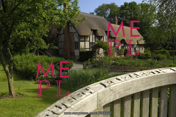 : Home of Anne Hathaway : Home of Anne Hathaway