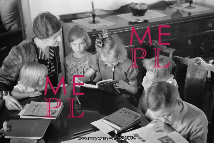: Home schooling of five children at the New ? : Home schooling of five children at the New ?