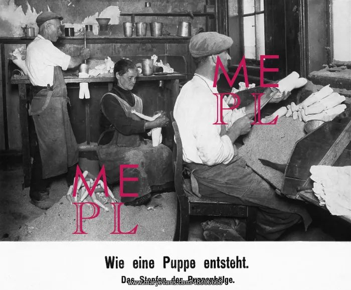 : Home work in Thuringia, 1920 : Home work in Thuringia, 1920