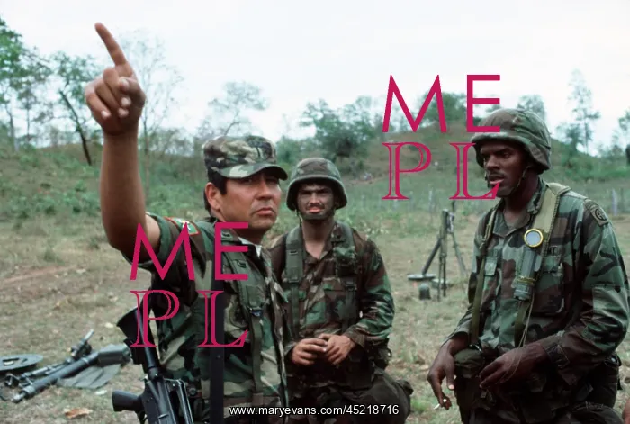 : A Honduran Second Lieutenant talks with ? : A Honduran Second Lieutenant talks with ?