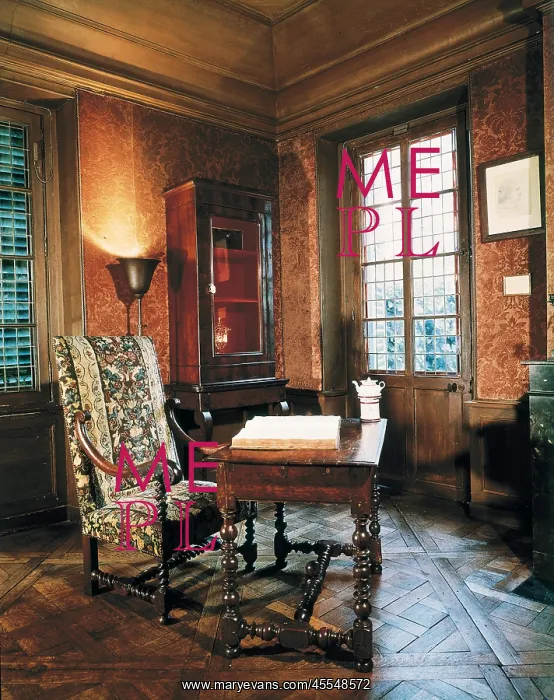 : Honore de Balzac. Office : Honore de Balzac. Office