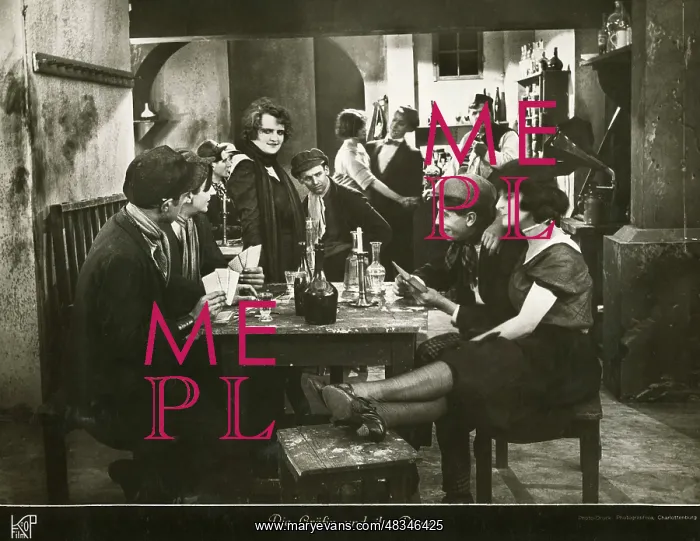 : Hoodlums pub in Berlin, 1929 : Hoodlums pub in Berlin, 1929