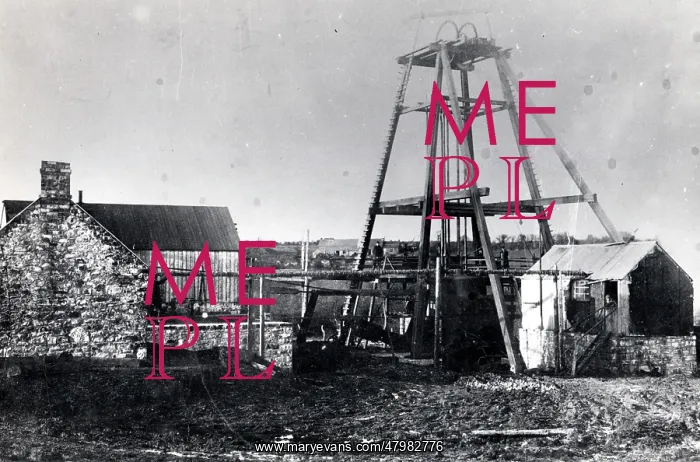 : Hook Colliery, Pembrokeshire, South Wales : Hook Colliery, Pembrokeshire, South Wales