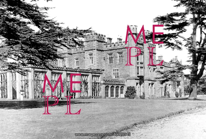  : Hope under Dinmore, Hampton Court c1955