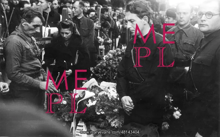 : Horia Sima at the funeral of Corneliu Codreanu in Bucharest : Horia Sima at the funeral of Corneliu Codreanu in Bucharest