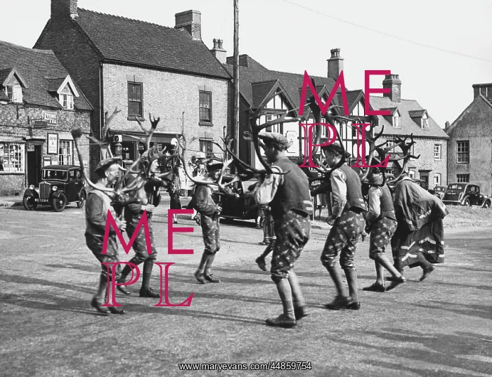 : HORN DANCE : HORN DANCE
