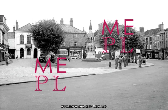  : Horncastle, Market Place c1955