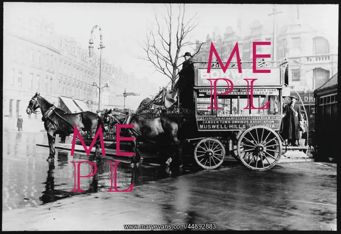 : HORSE-DRAWN BUS LONDON : HORSE-DRAWN BUS LONDON