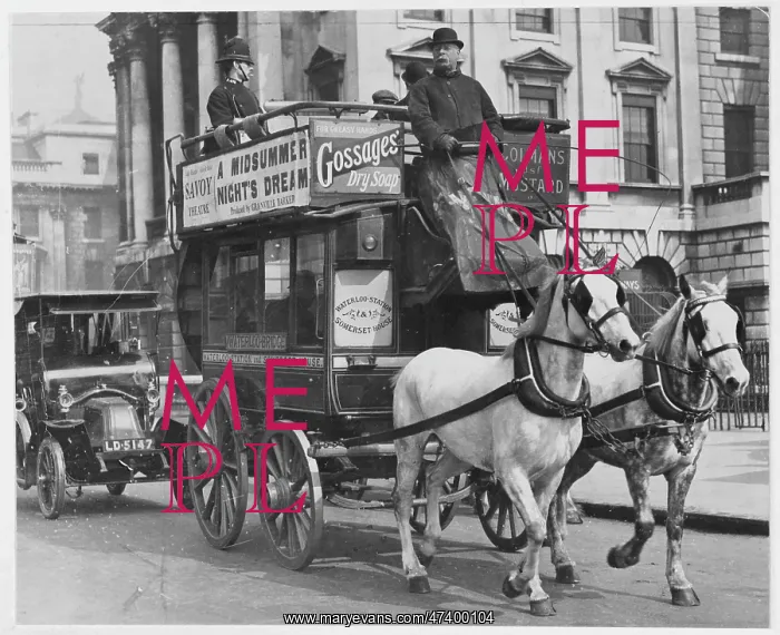 : Horse-Drawn Bus London : Horse-Drawn Bus London