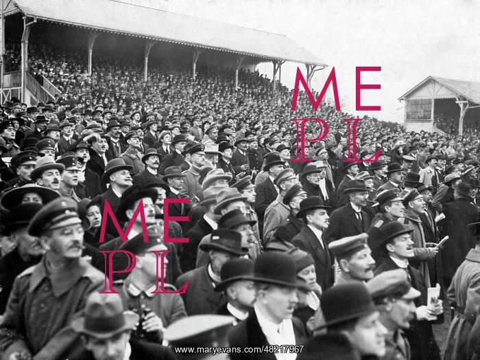 : Horse races in Berlin, 1914 : Horse races in Berlin, 1914