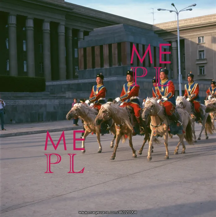 : Horseguards in Ulaanbaatar, Mongolia : Horseguards in Ulaanbaatar, Mongolia