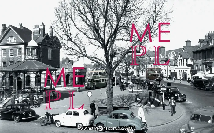  : Horsham, the Carfax c1960