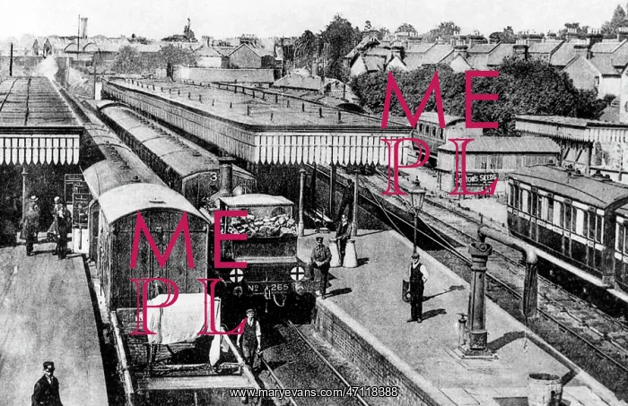  : Horsham Railway Station