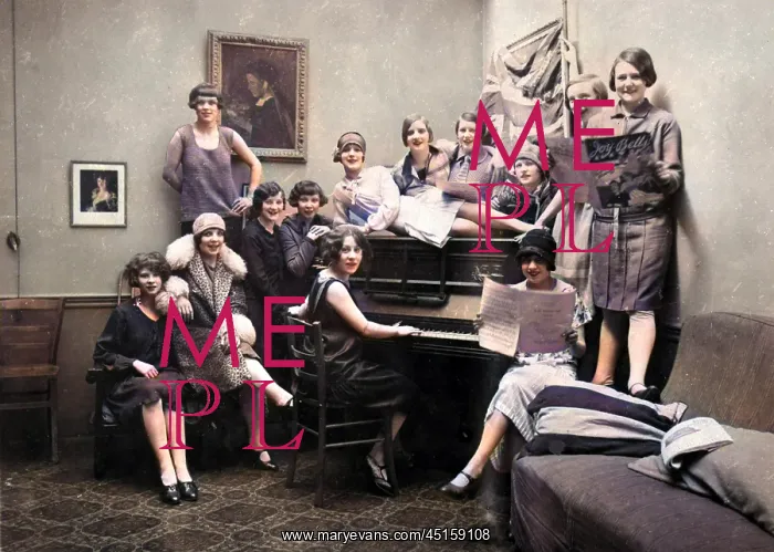 : HOSTEL FOR GIRLS 1920S : HOSTEL FOR GIRLS 1920S