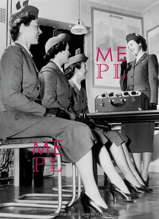 : Hostesses on the Microphone : Hostesses on the Microphone
