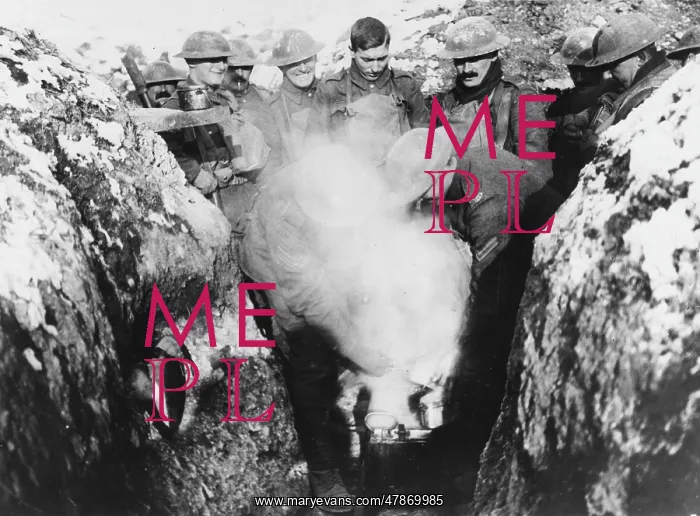 : Hot stew in the trenches 1917 : Hot stew in the trenches 1917
