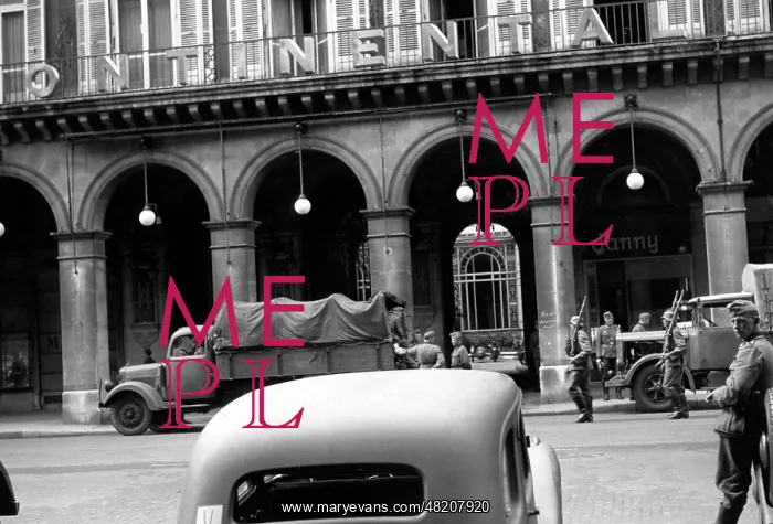 : The Hotel Continental in Paris, 1940 : The Hotel Continental in Paris, 1940