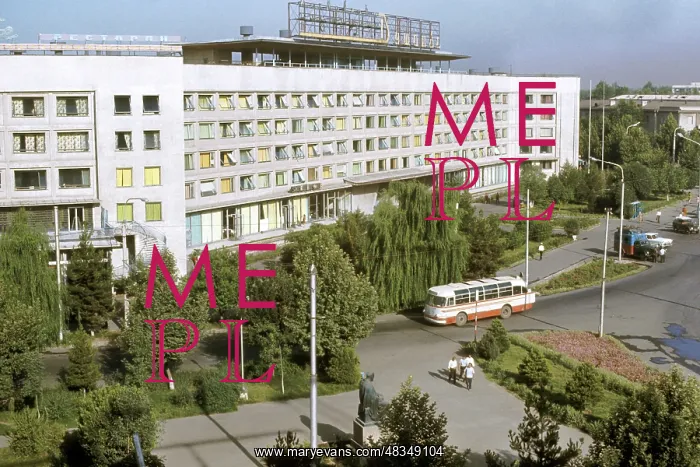 : Hotel in Dushanbe, 1972 : Hotel in Dushanbe, 1972