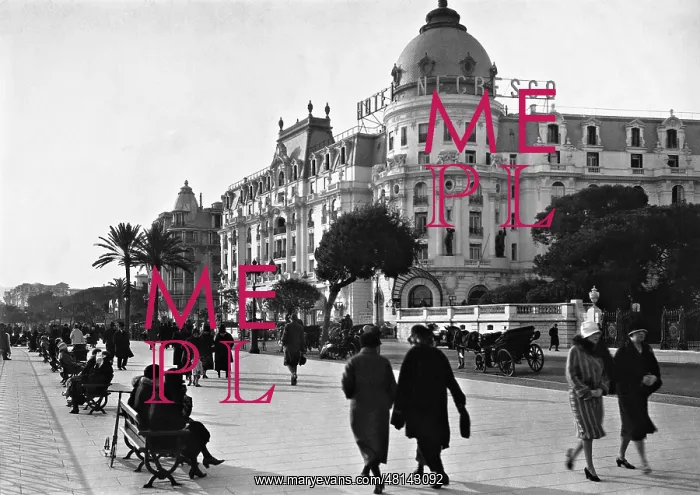 : Hotel Negresco in Nice, 1928 : Hotel Negresco in Nice, 1928