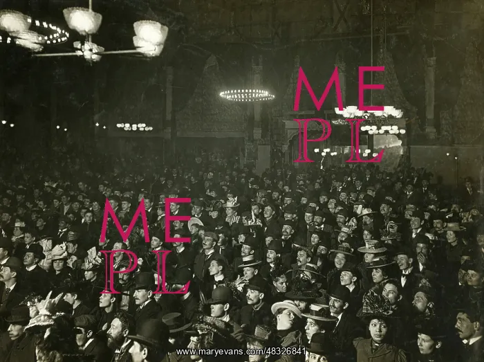 : House in a Berlin theater, 1905 : House in a Berlin theater, 1905