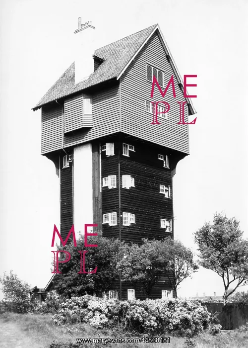 : HOUSE IN THE CLOUDS : HOUSE IN THE CLOUDS
