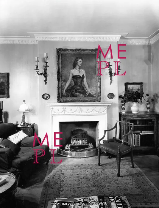 : The House of Molly Bishop - The Drawing Room : The House of Molly Bishop - The Drawing Room
