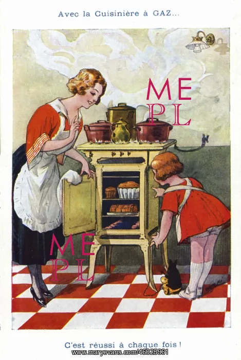 : household, kitchen, mother and daughter baking : household, kitchen, mother and daughter baking