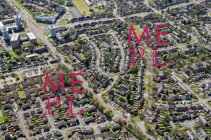 : Housing in Wythenshawe, Manchester : Housing in Wythenshawe, Manchester