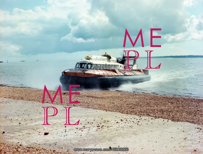 : Hovertravel Hovercraft, Isle of Wight : Hovertravel Hovercraft, Isle of Wight