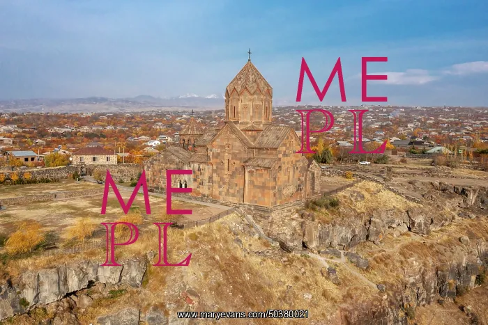 : Hovhannavank monastery, Ohanavan, Aragatsotn, Armenia : Hovhannavank monastery, Ohanavan, Aragatsotn, Armenia