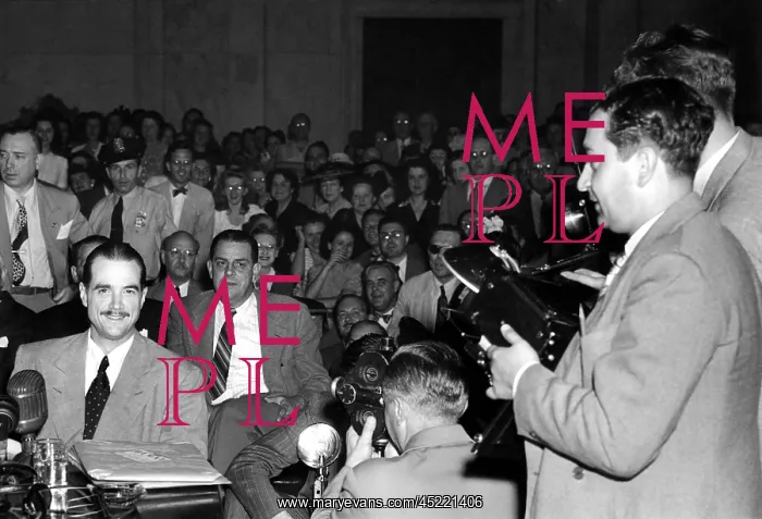 : Howard Hughes, testifying at the Senate ? : Howard Hughes, testifying at the Senate ?