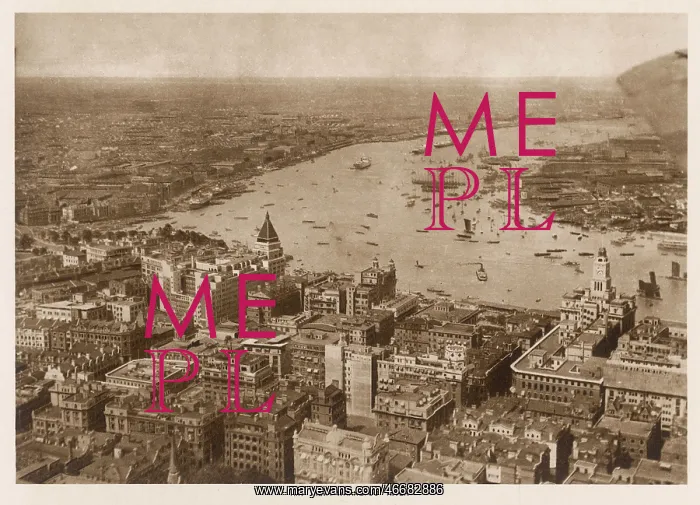  : The Huangpu river in Shanghai, China 1920s