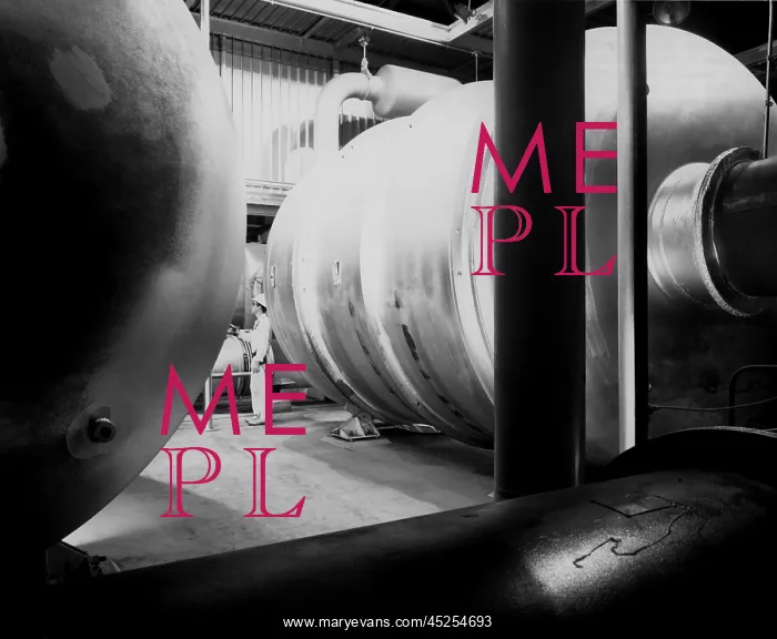 : Huge compressors and converters at the Atomic : Huge compressors and converters at the Atomic