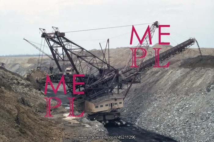 : Huge strip mining machinery consuming the ? : Huge strip mining machinery consuming the ?