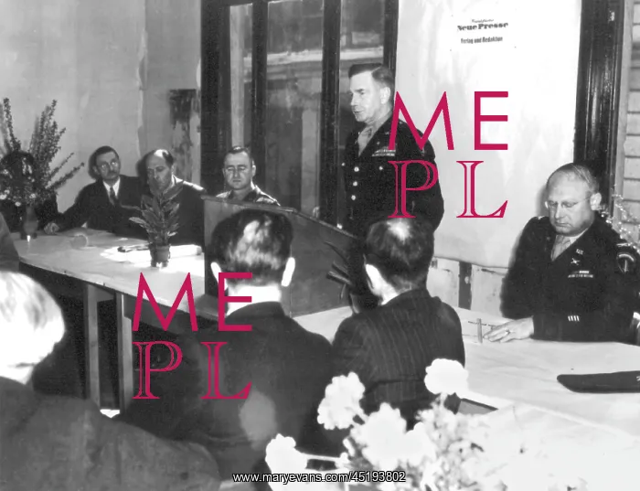 : Hugo Stenzel : Hugo Stenzel