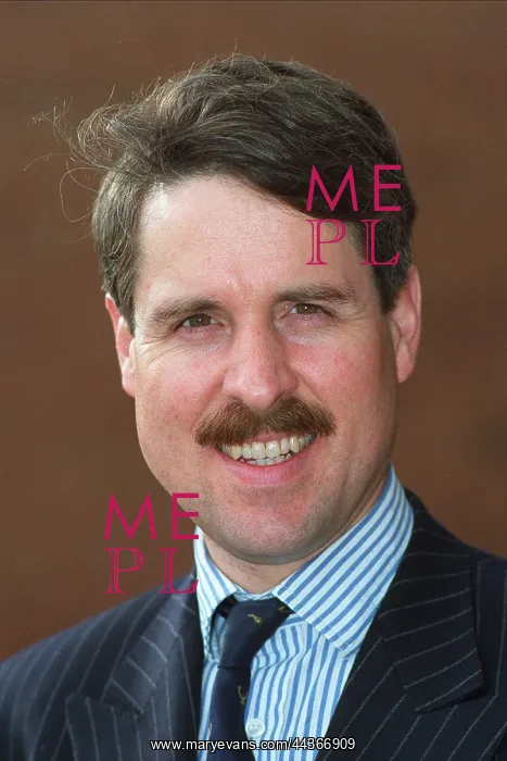  : Hugo Summerson MP