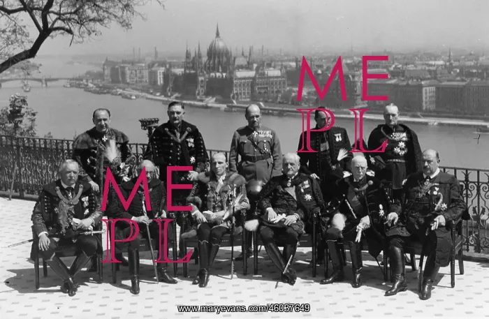 : The hungarian cabinet : The hungarian cabinet