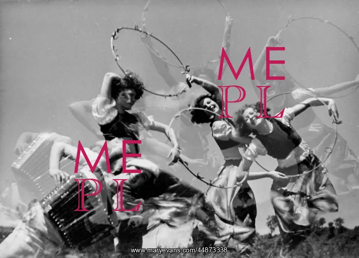 : HUNGARIAN HOOP DANCERS : HUNGARIAN HOOP DANCERS