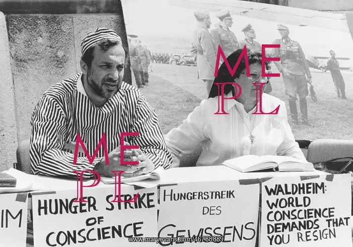 : Hunger strike against Kurt Waldheim's inauguration : Hunger strike against Kurt Waldheim's inauguration