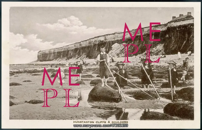  : HUNSTANTON / CLIFFS / BEACH