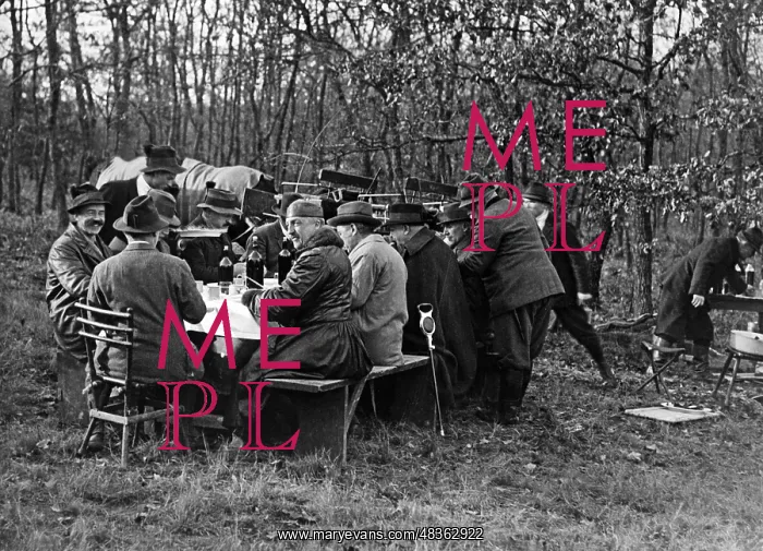 : Hunting party, 1929 : Hunting party, 1929