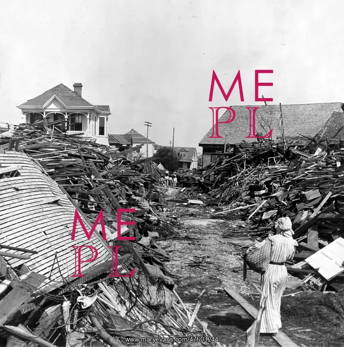 : Hurricane Damage, Galveston, 1900 : Hurricane Damage, Galveston, 1900