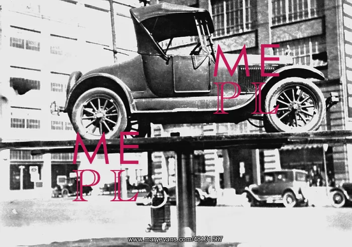 : Hydraulic car turntable, 1927 : Hydraulic car turntable, 1927