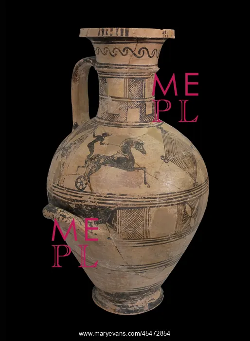 : Hydria, Heraklion Archaeological Museum, Crete, Greece : Hydria, Heraklion Archaeological Museum, Crete, Greece