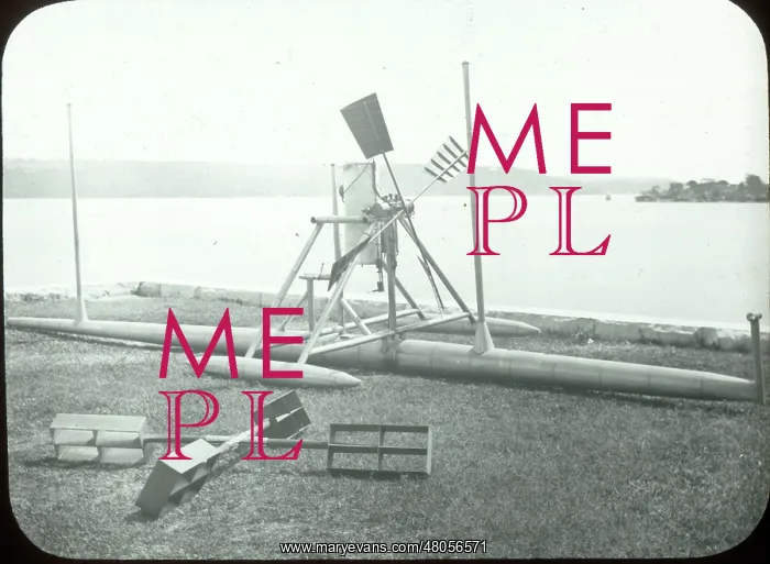 : Hydroplane model : Hydroplane model