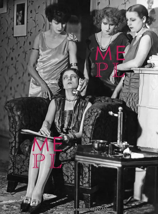 : Hypnosis Circle in Berlin, 1926 : Hypnosis Circle in Berlin, 1926