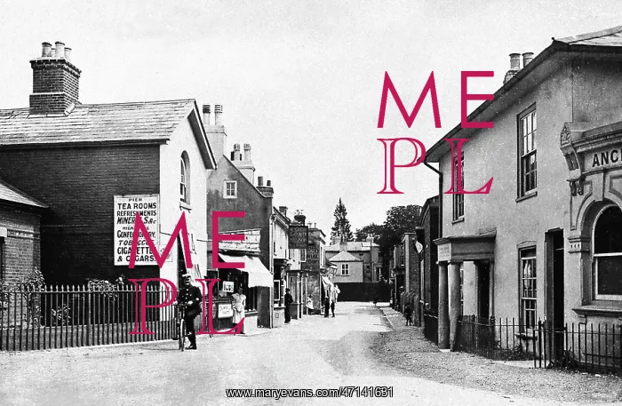  : Hythe, High Street