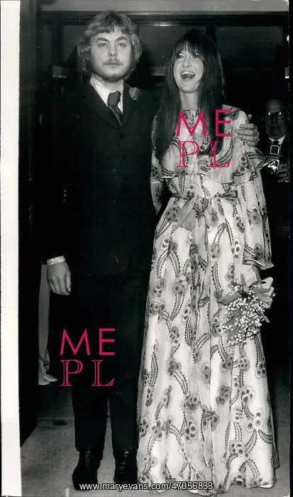 : Hywel Bennett and Cathy McGowan wedding : Hywel Bennett and Cathy McGowan wedding