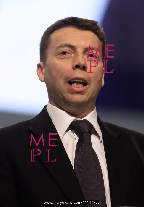  : Iain Mcnicol